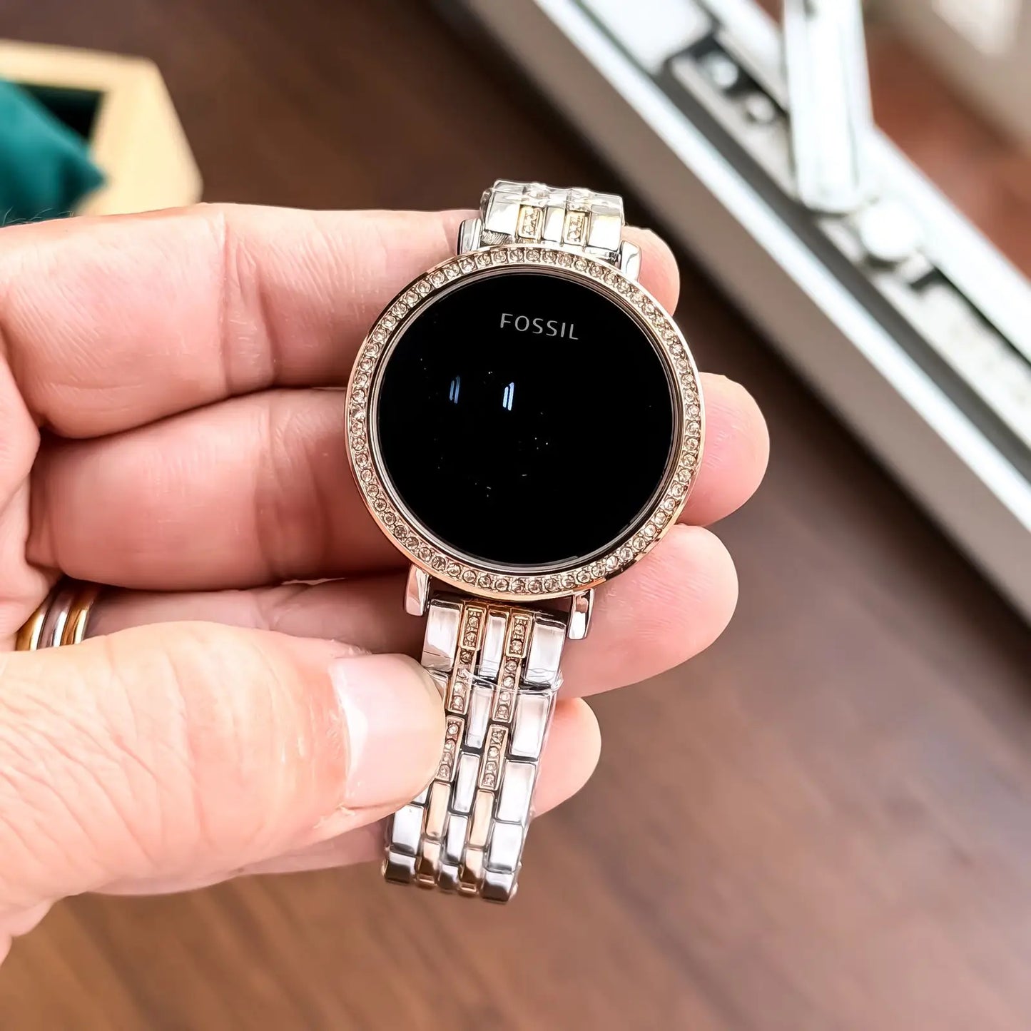 FOSSIL FOR HER 7A DIGITAL TIMING TOUCH SCREEN METAL DIAMOND STUDDED STRAP (Copy)