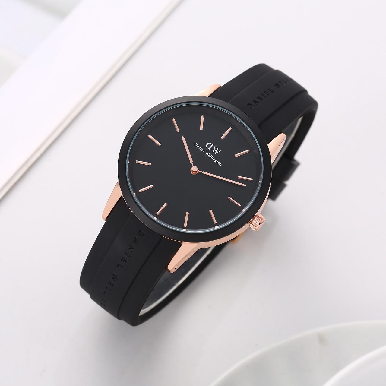 Daniel Wellington Iconic Motion