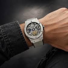Hublt Skeleton Quartz – Light Grey Strap Men's Watch