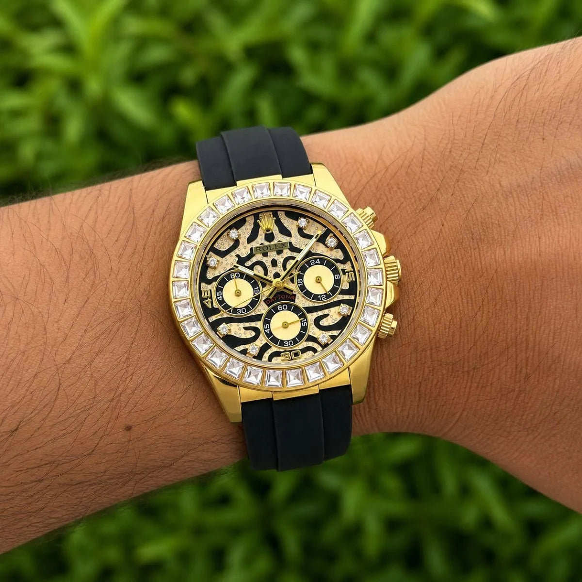 Ro-l-ex Tiger Eye Daytona Gold With Dimond Bazel Dial Men’s Watch